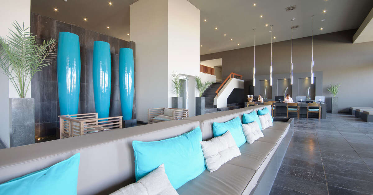 Ein Foto vom Innenbereich im Hotel Oasis Salinas Sea