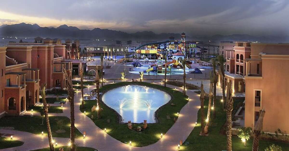 Een foto van het zwembad bij Charmillion Club Aquapark