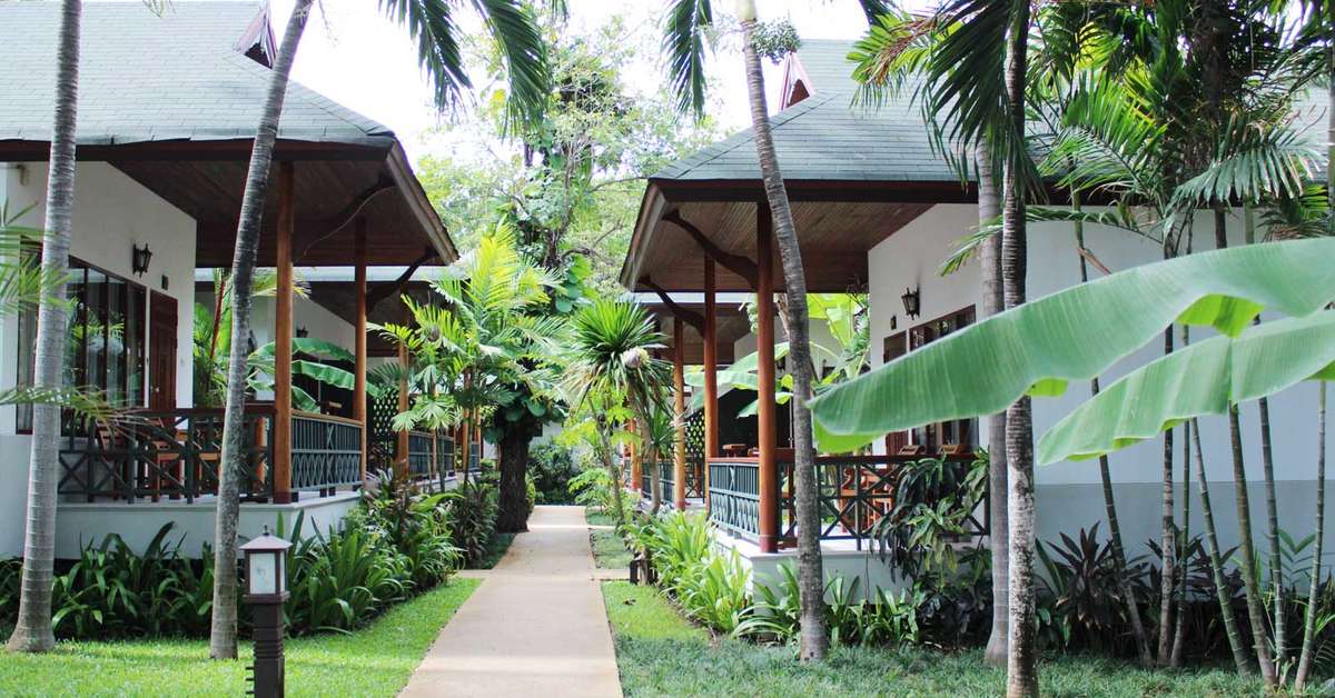 Een foto van de buitenkant van Banana Fan Sea Resort