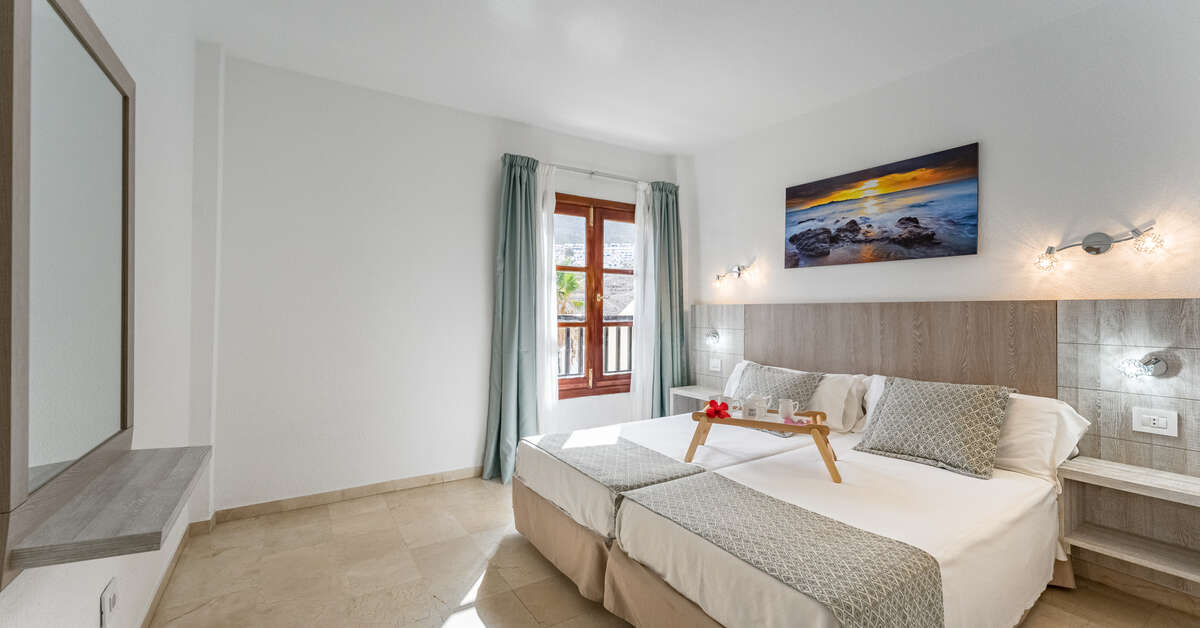 Ein Foto Klayman Olivina Aparthotel