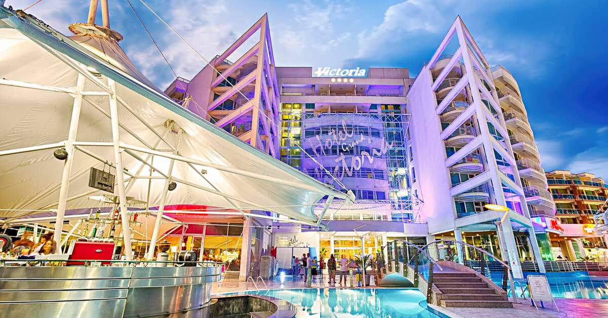 Ein Foto von der Außenansicht des Effect Grand Victoria Hotel
