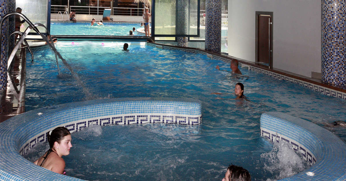 Een foto van het zwembad bij Hotel Blaucel
