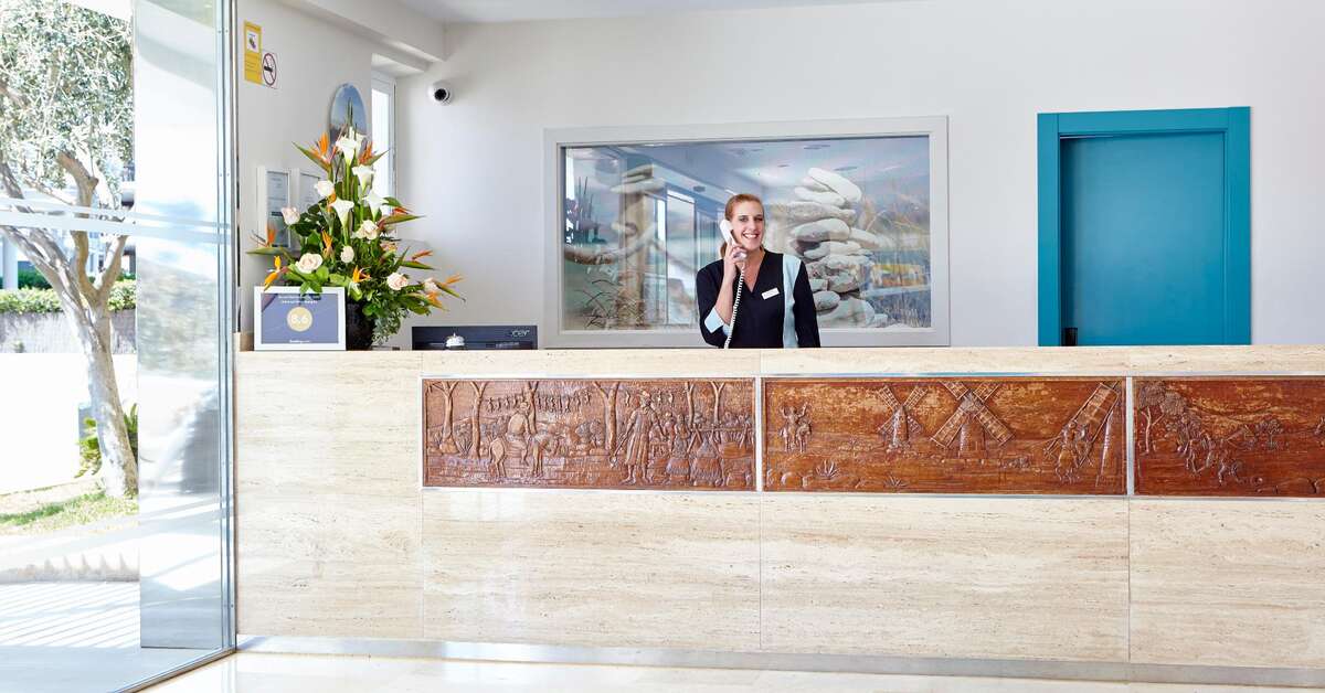 Ein Foto Universal Hotel Marques