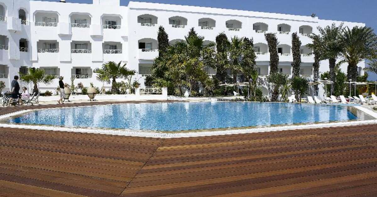 Ein Foto vom Pool im Thalassa Mahdia