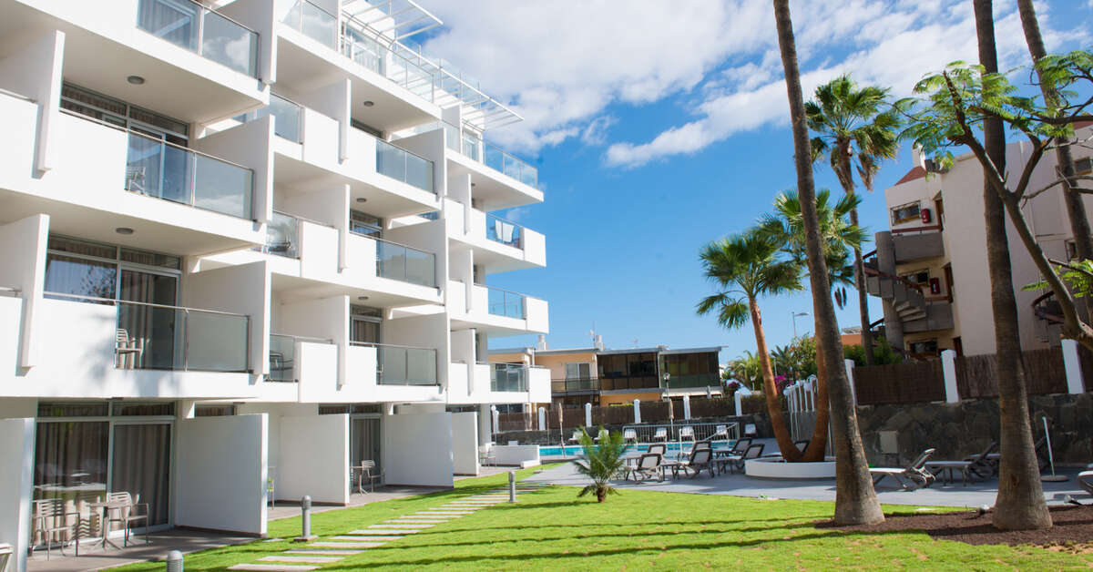 Een foto van de buitenkant van Appartementen El Palmar
