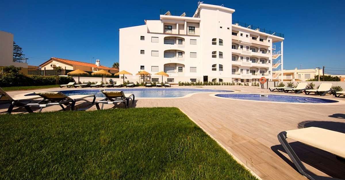 Een foto van het zwembad bij Agua Hotels Alvor Jardim