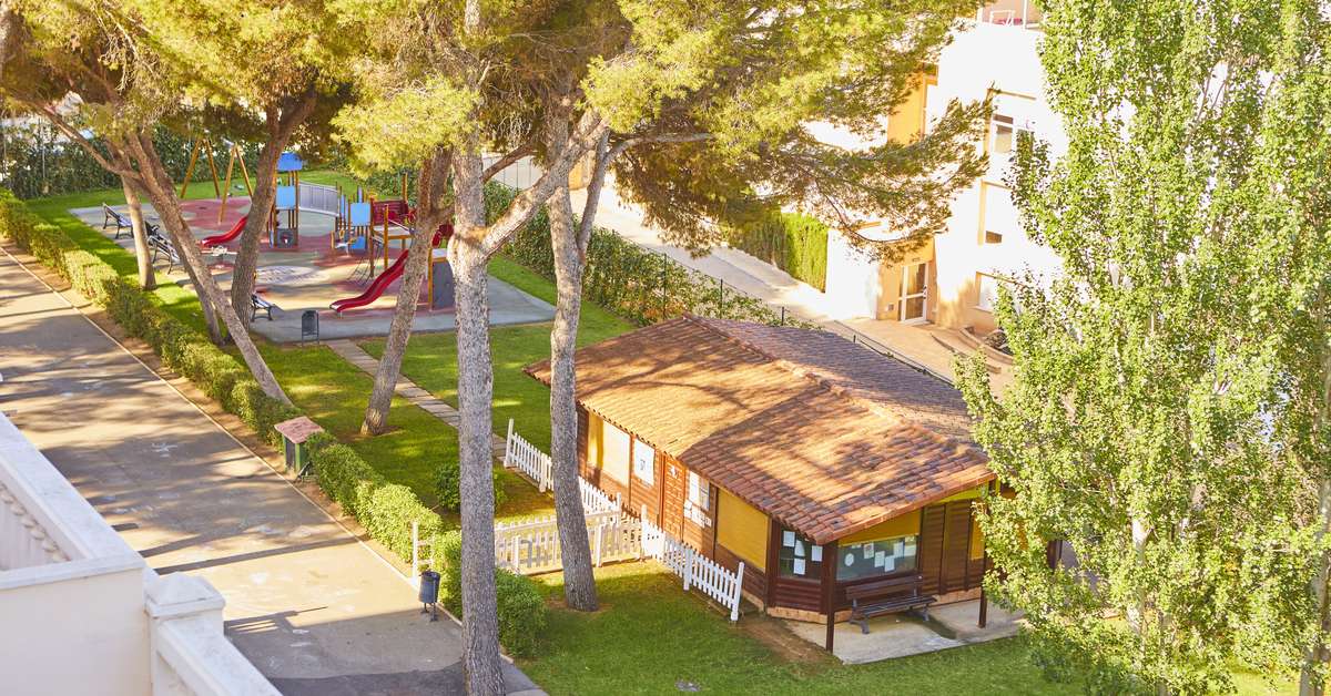 Een foto van de buitenkant van Palma Bay Club Resort & Annex
