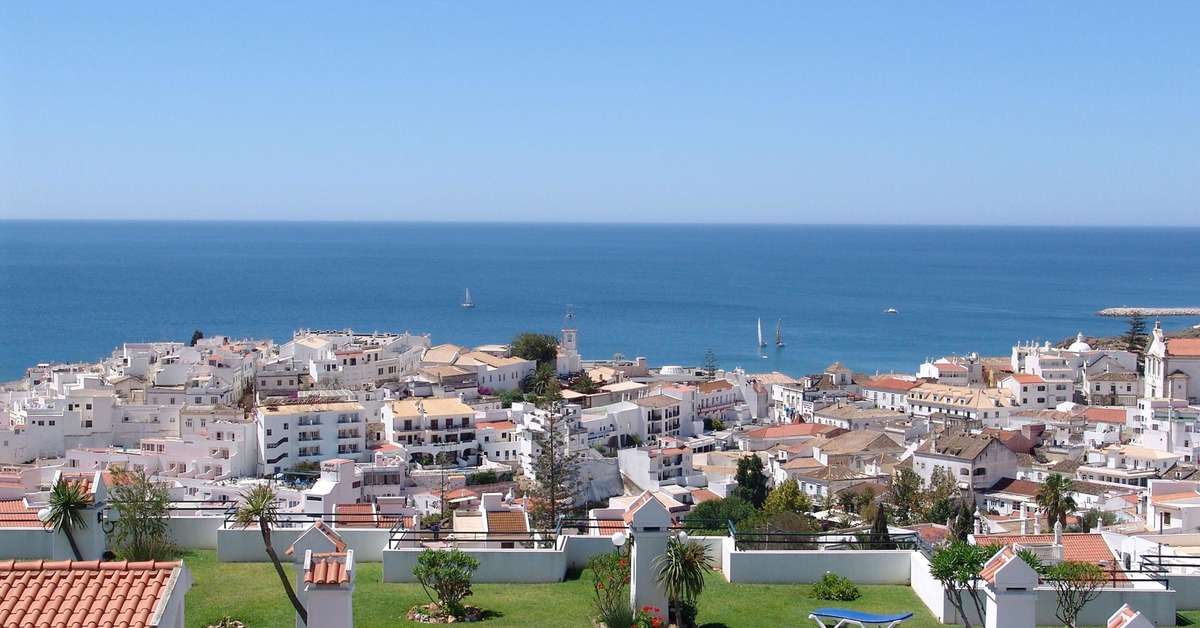 Ein Foto von der Außenansicht des Cerro Mar Atlantico