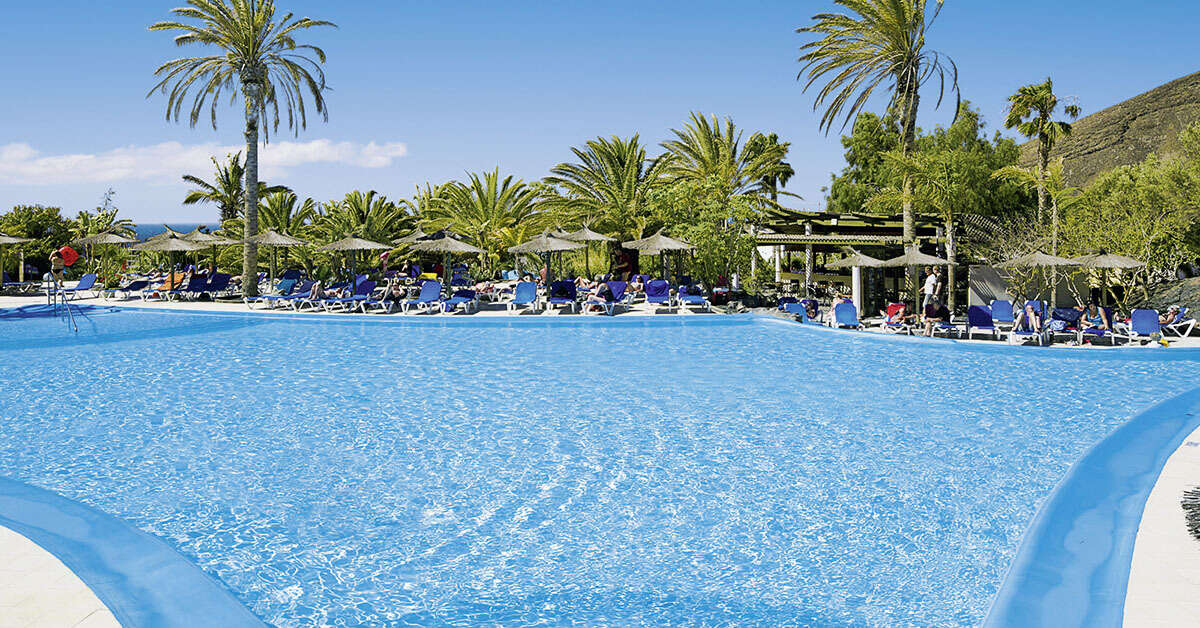 Een foto van het zwembad bij Allsun Hotel Esquinzo Beach