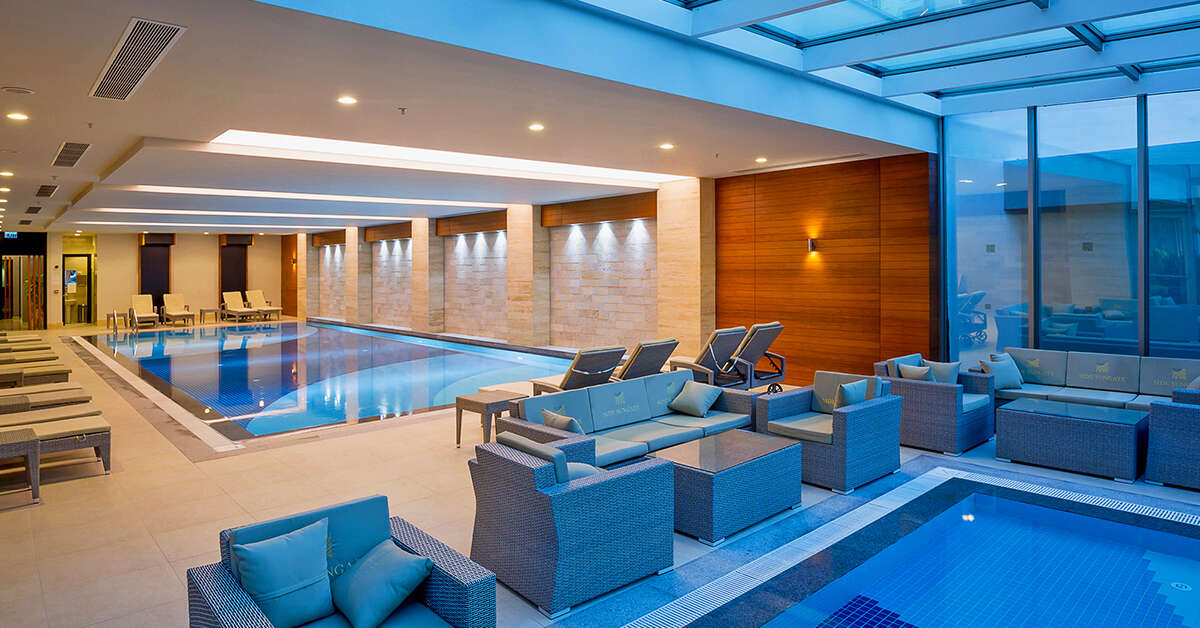 Ein Foto vom Pool im Side Sunport Hotel & Spa