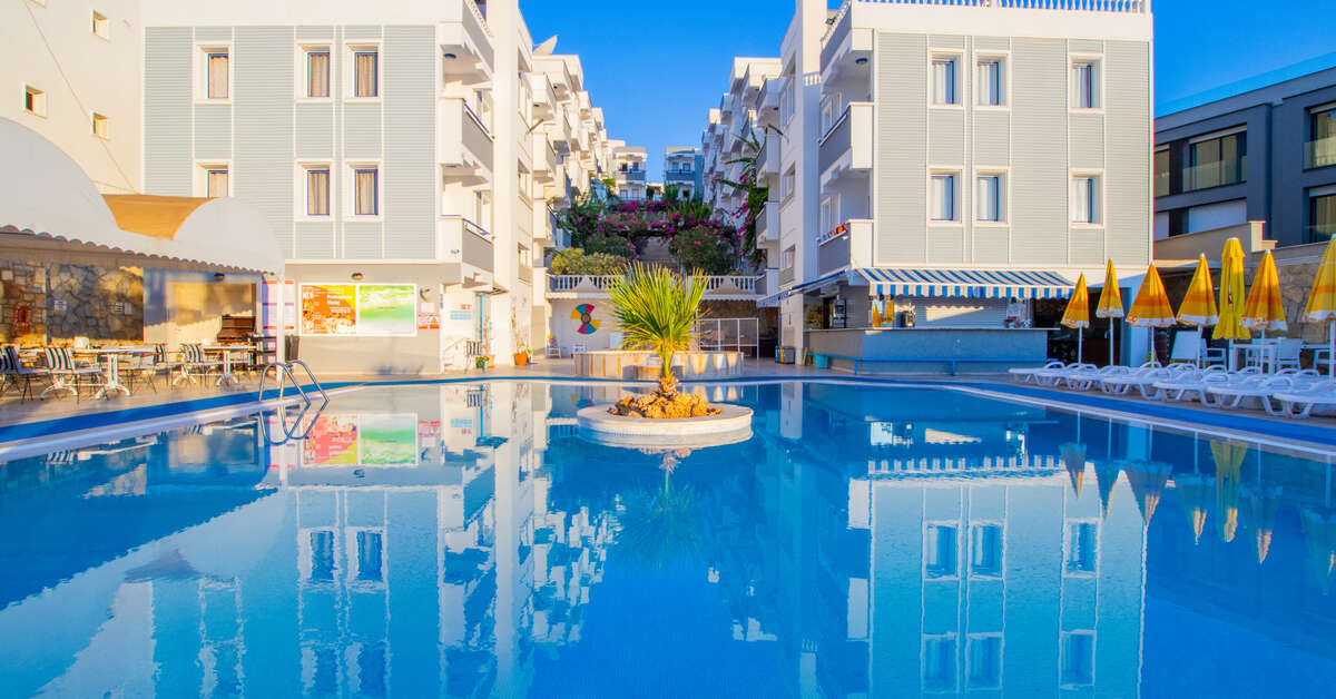 Een foto van Sunpoint Suites Hotel