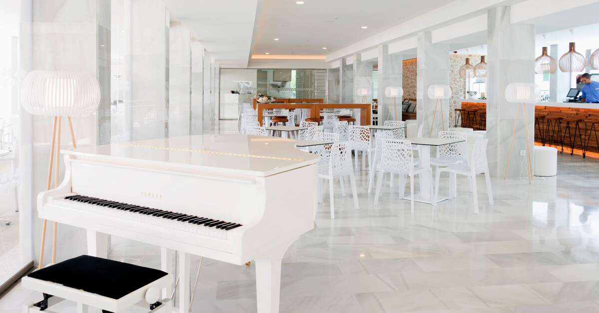 Een foto van het interieur van MarSenses Puerto De Pollensa