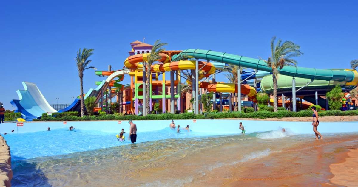 Een foto van het zwembad bij Charmillion Club Aquapark