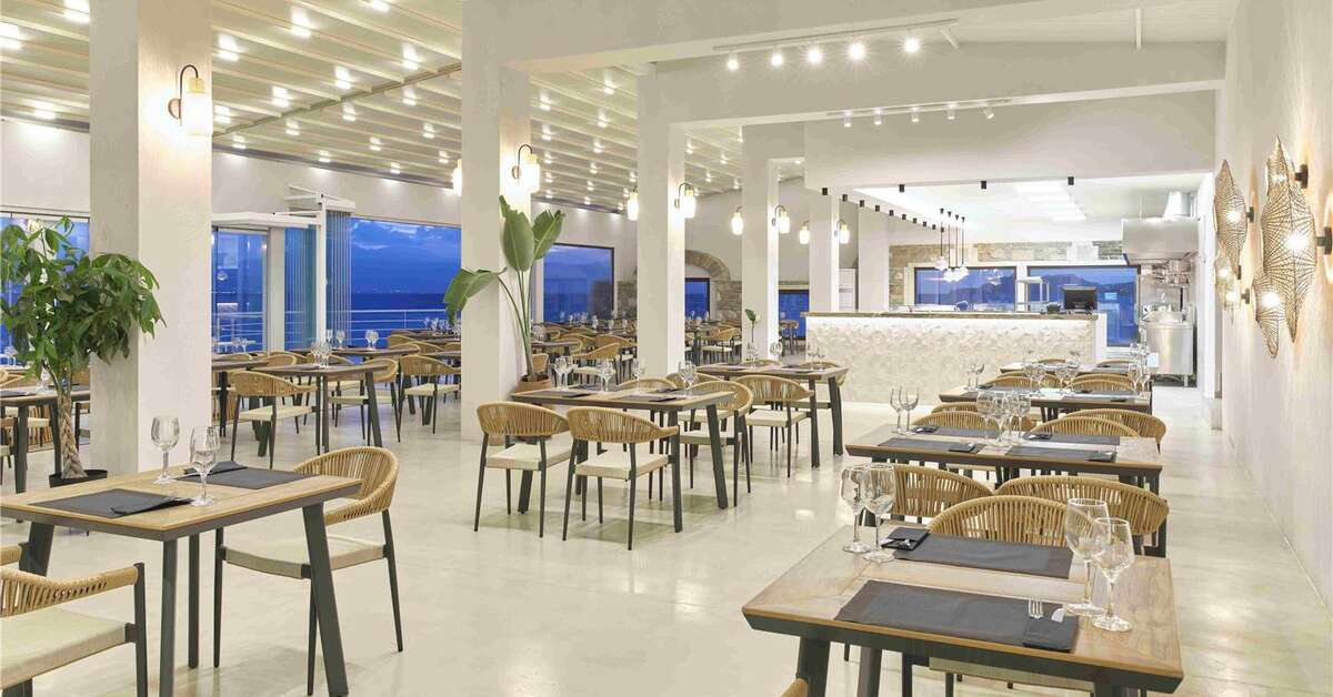 Een foto van Ramada by Wyndham Loutraki Poseidon Resort