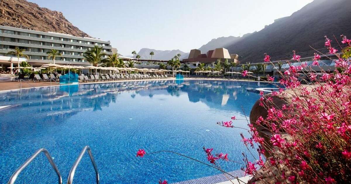 Een foto van het zwembad bij Radisson Blu Resort & Spa Mogan