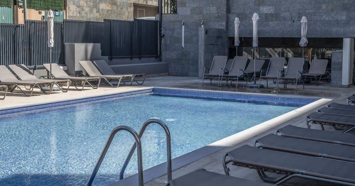 Een foto van het zwembad bij Hotel Rosamar Es Blau