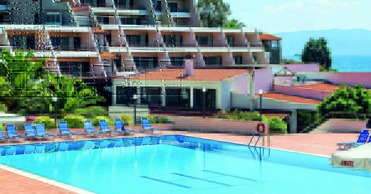 Een foto van het zwembad bij Xenios Theoxenia Hotel