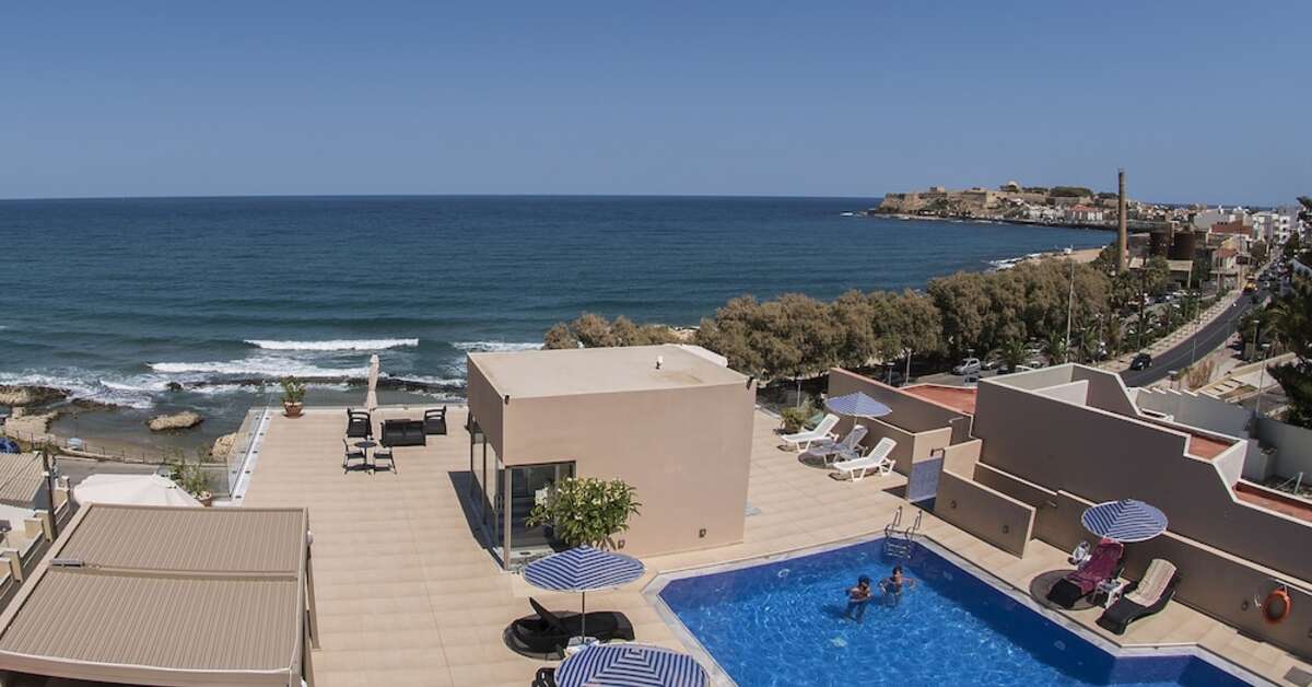 Een foto van het zwembad bij Hotel Archipelagos