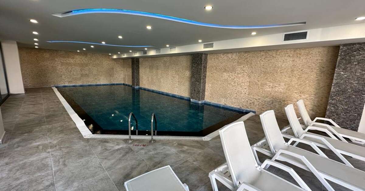 Een foto van het zwembad bij Side Golden Rock Hotel