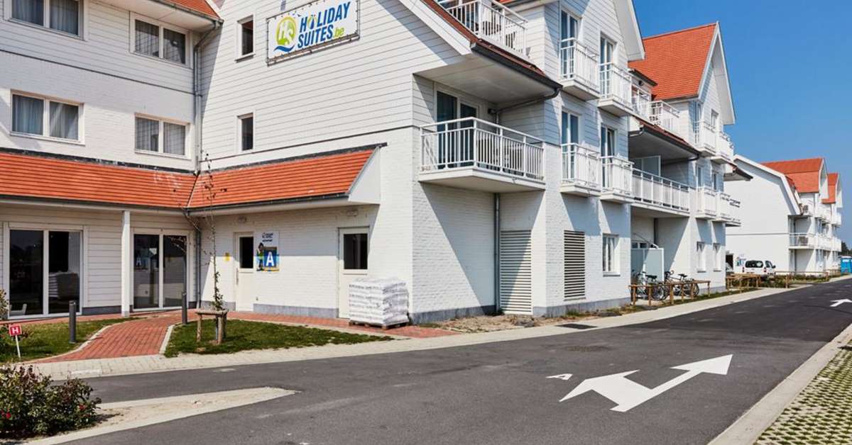 Een foto van de buitenkant van Holiday Suites Nieuwpoort