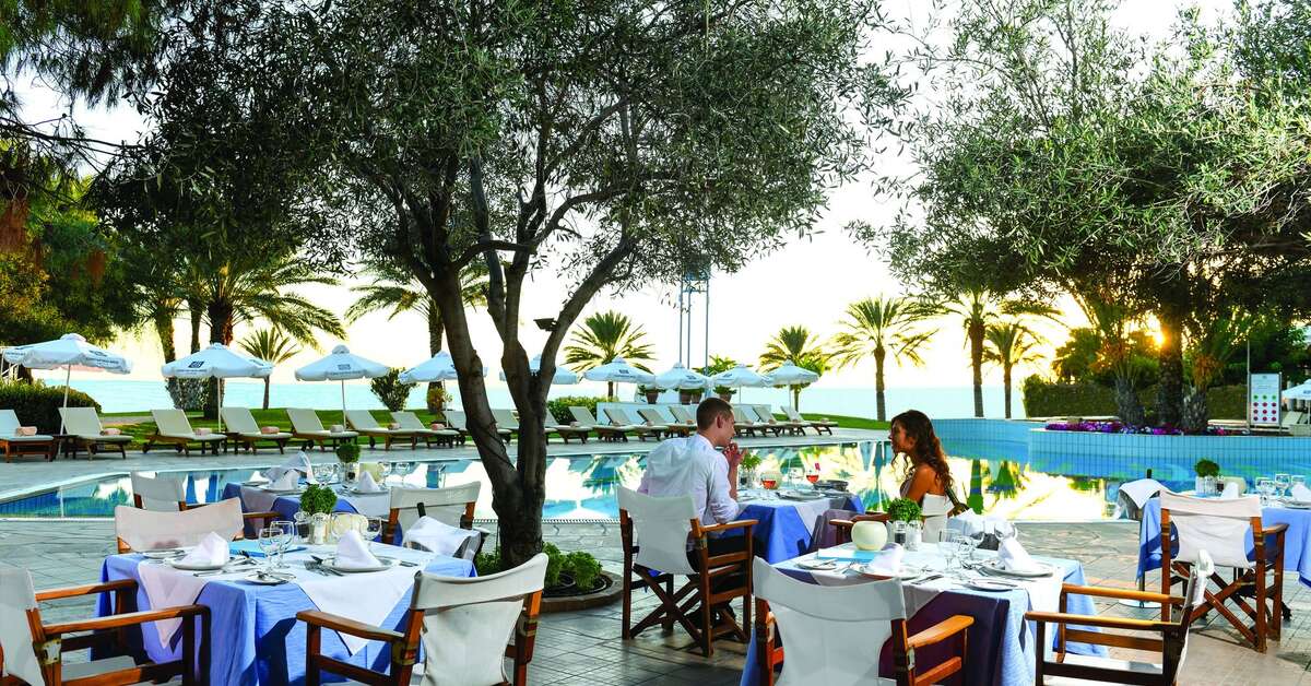 Een foto van Constantinou Bros Athena Royal Beach Hotel