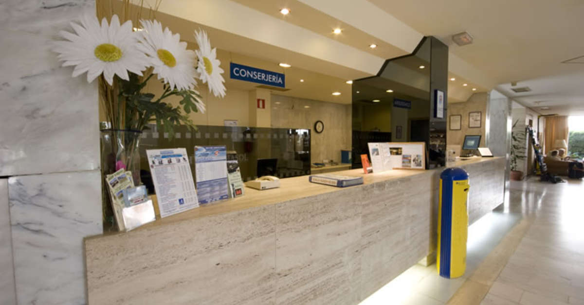 Een foto van het interieur van Hotel Palmasol