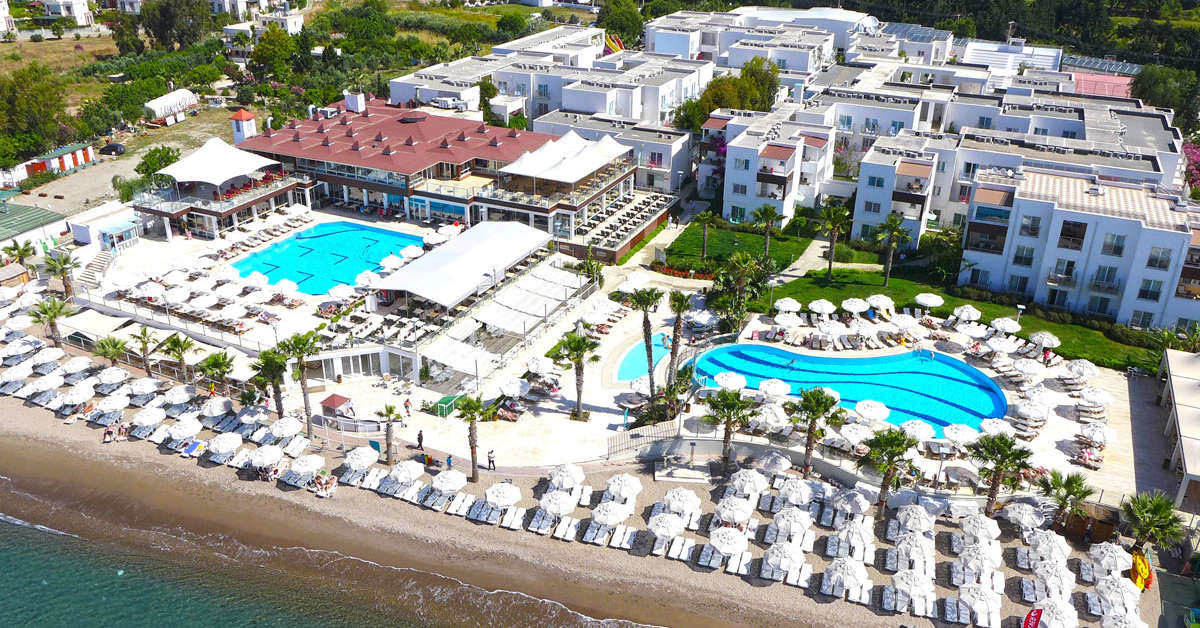 Een foto van het zwembad bij Armonia Holiday Village & Spa