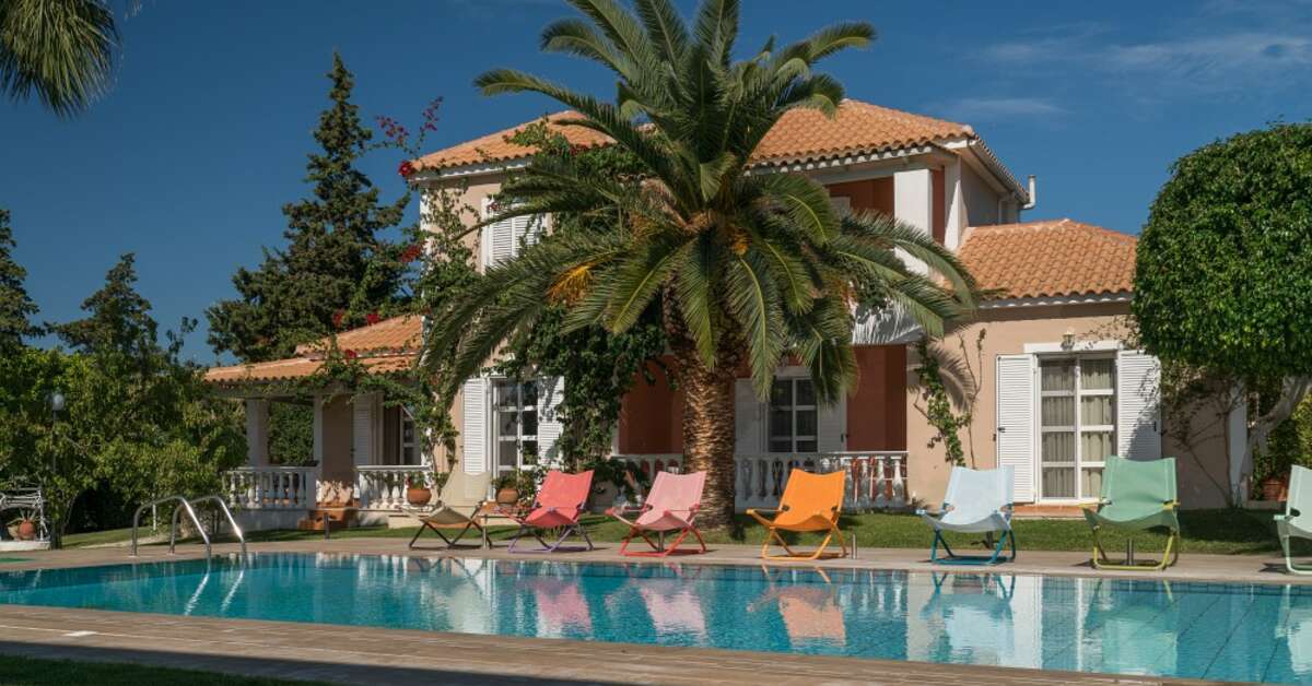 Een foto van het zwembad bij Aeolos Boutique Hotel & Suites