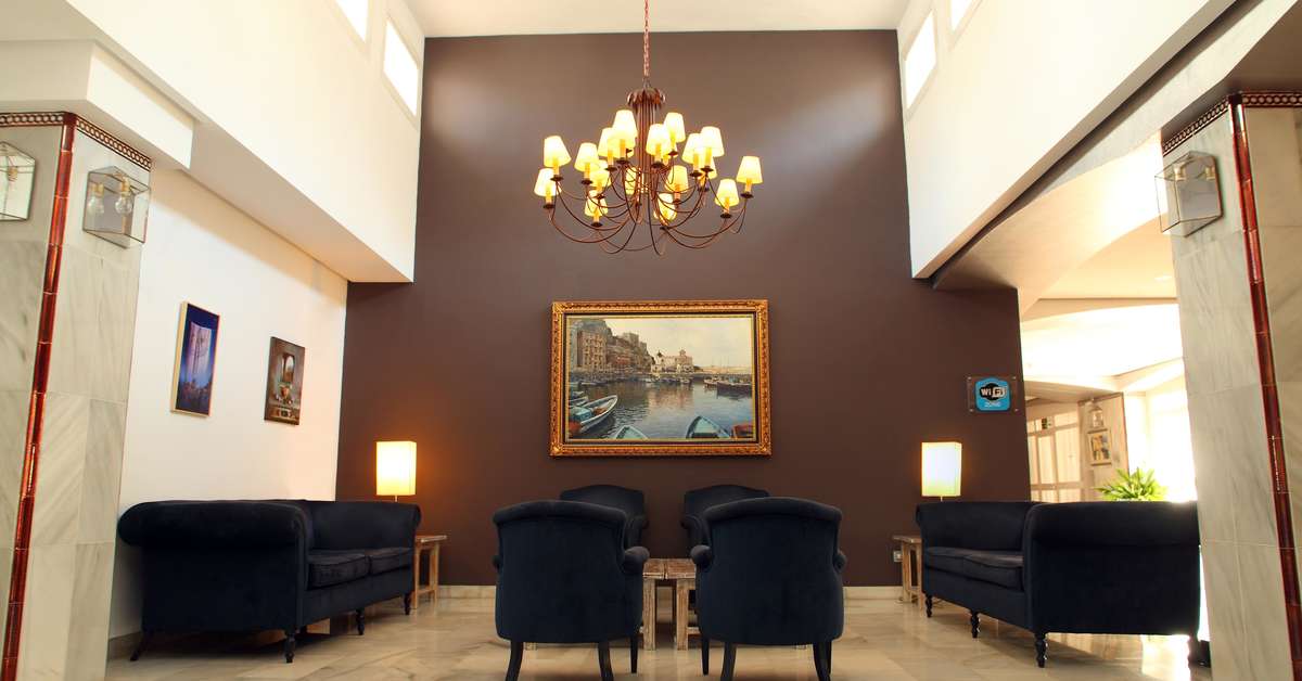 Een foto van het interieur van Hotel Occidental Puerto Banus
