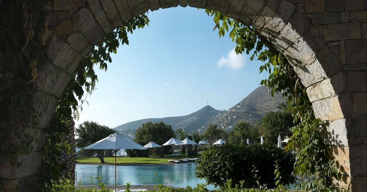 Een foto van het zwembad bij Elounda Beach Hotel & Villas