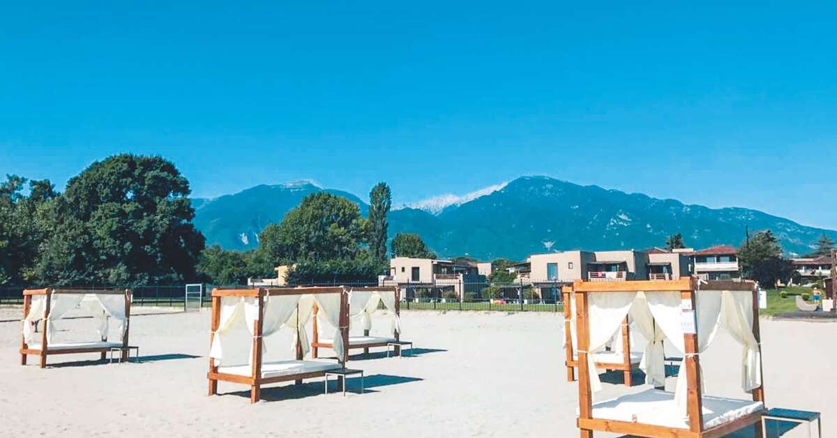 Een foto van het strand bij Dion Palace Beauty & Spa Resort