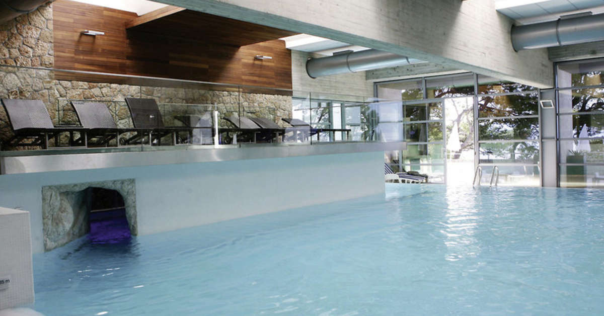 Een foto van het zwembad bij Bluesun Hotel Soline