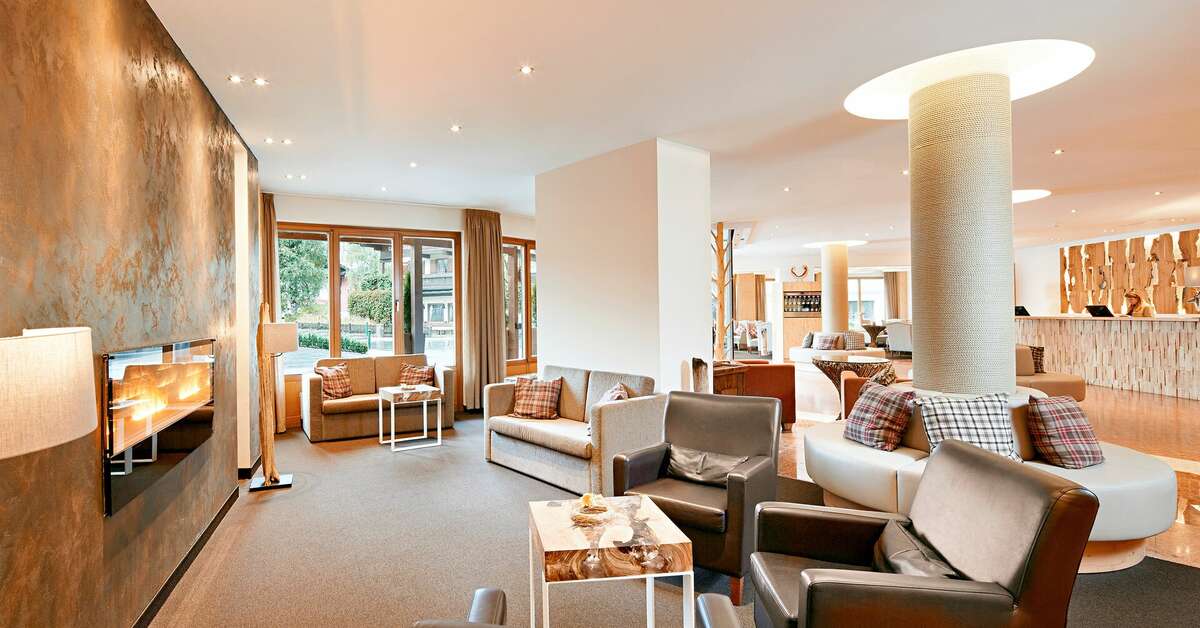 Een foto van het interieur van Das Alpenhaus Kaprun