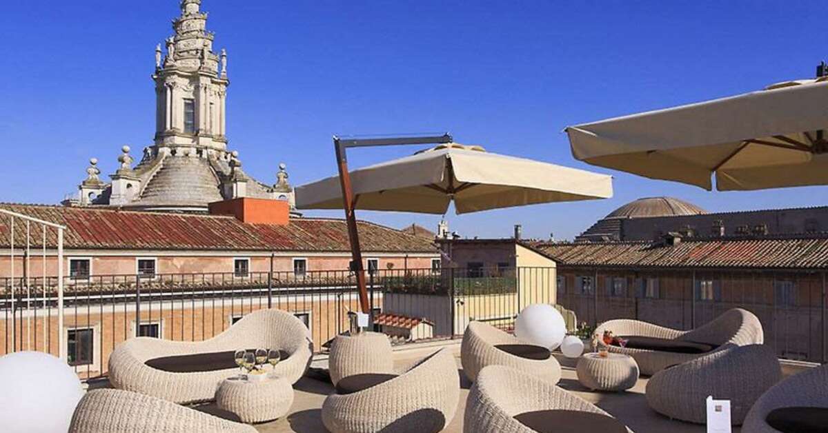 Een foto van het terras bij Palazzo Navona Hotel