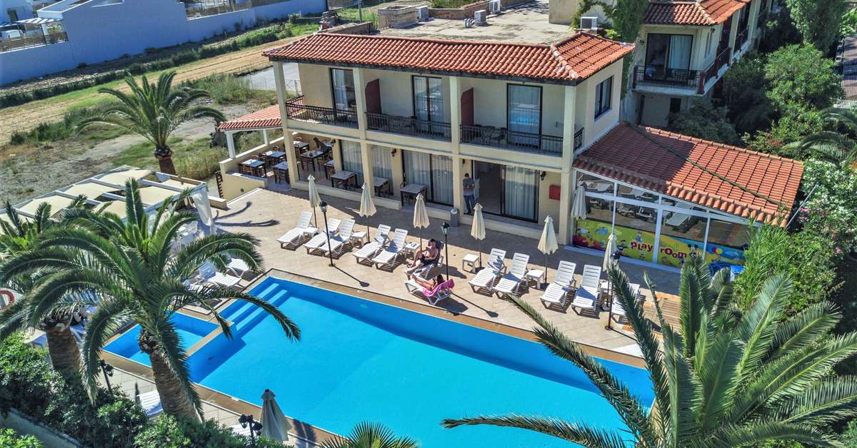 Een foto van een overzicht van Creta Aquamarine Hotel
