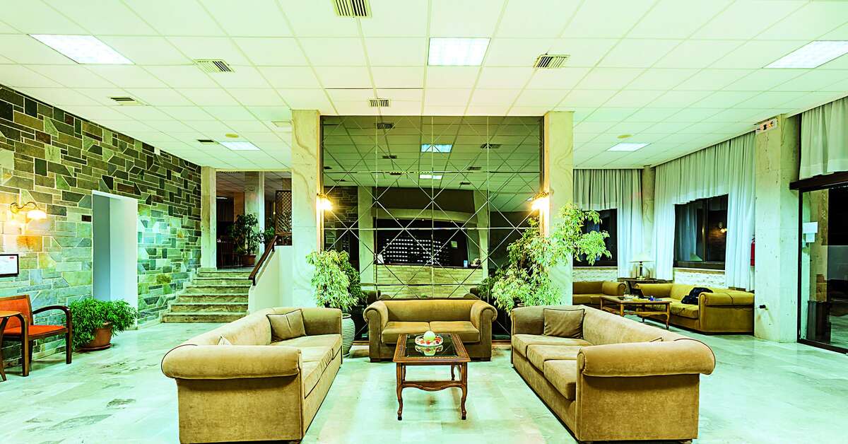 Een foto van het interieur van Xenios Theoxenia Hotel