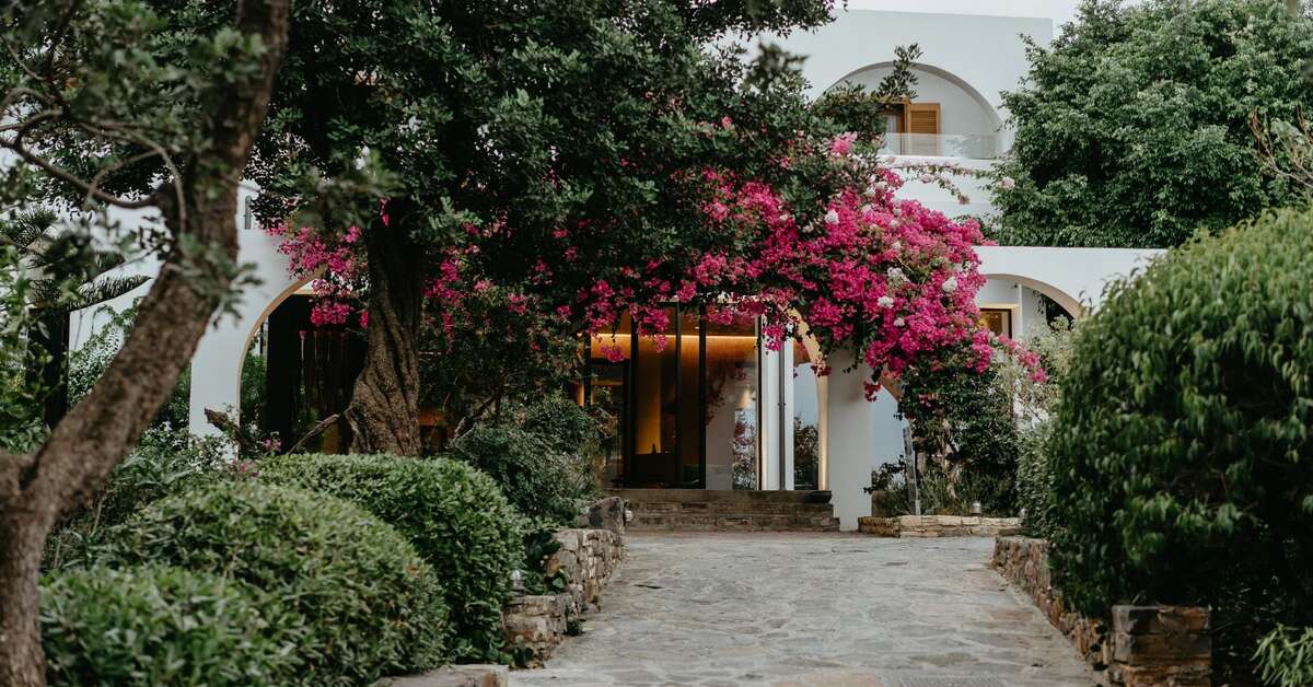 Een foto van Minos Beach Art Hotel