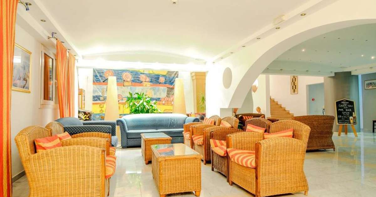 Een foto van het interieur van Aparthotel Valsami