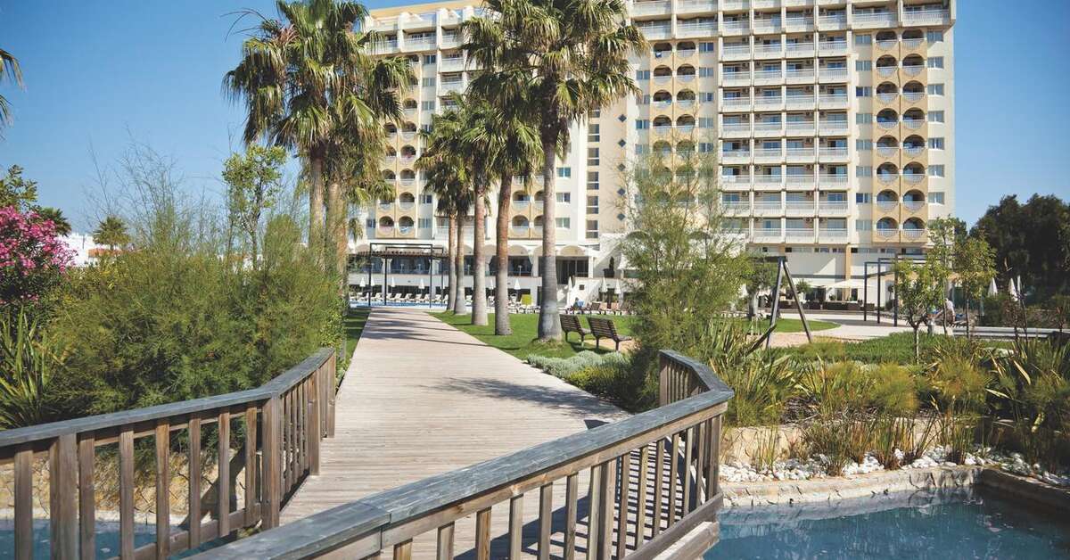 Een foto van de buitenkant van Ozadi Altura Beach Resort