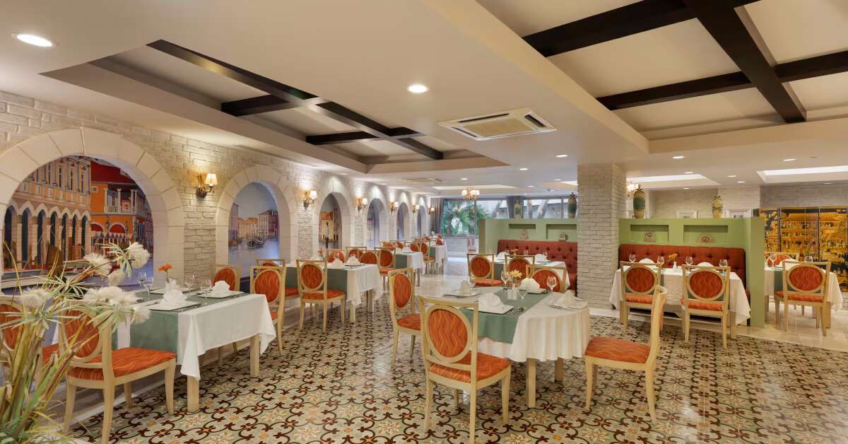 Een foto van Royal Dragon Hotel