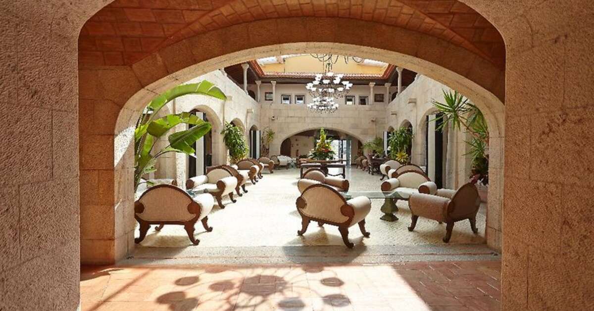 Een foto van het interieur van Fortaleza Do Guincho