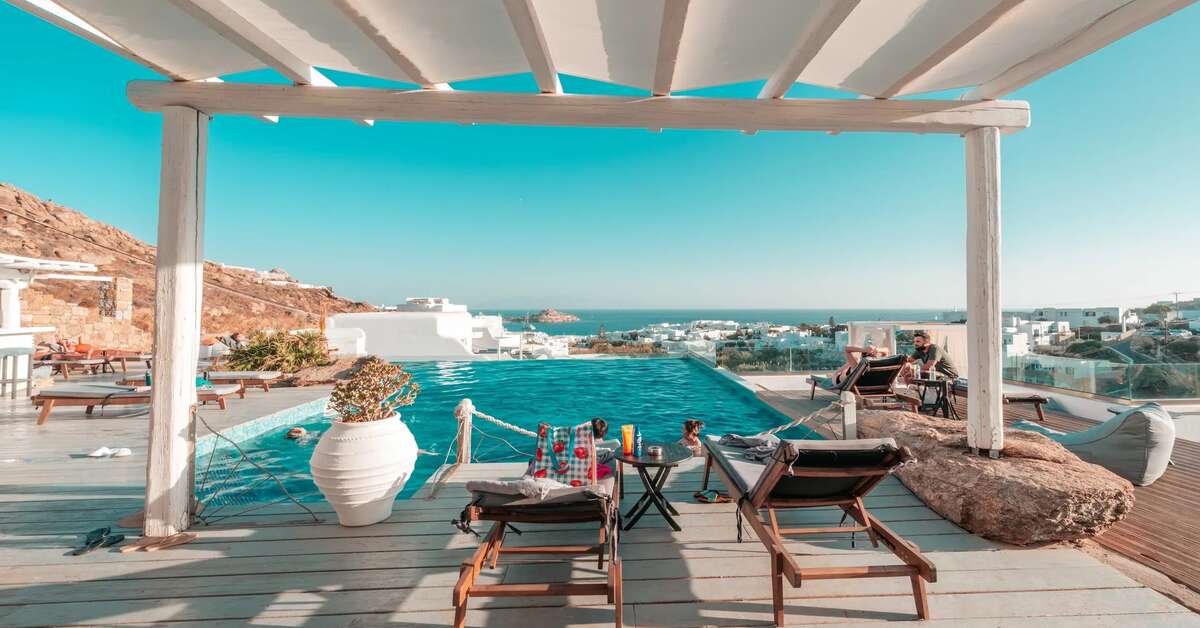 Een foto van Mr & Mrs White Mykonos