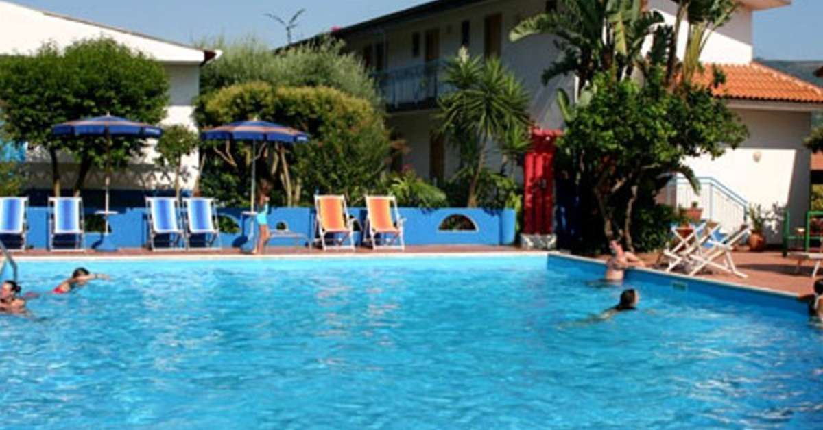 Ein Foto Hotel Grotticelle