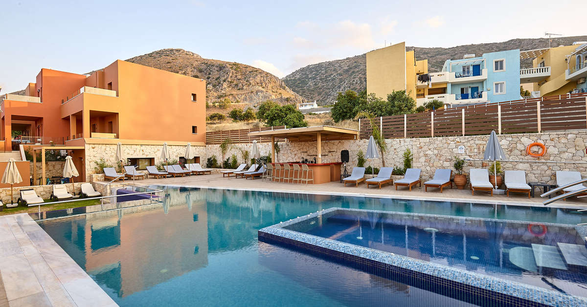 Ein Foto vom Pool im Esperides Resort Crete