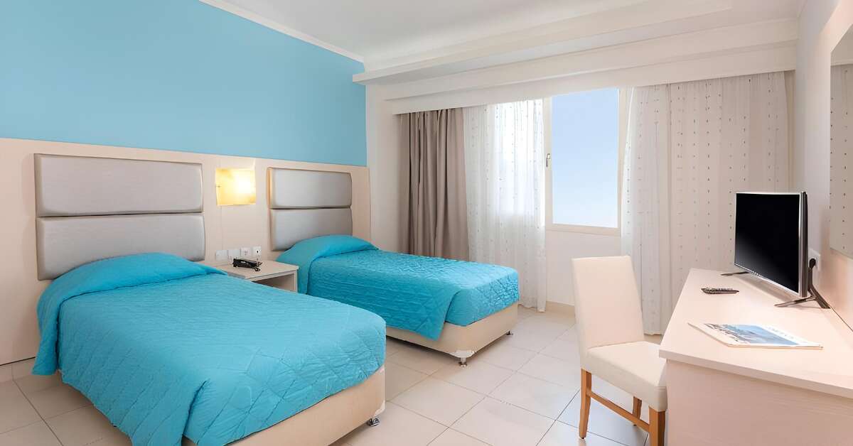 Een foto van Grand Blue Beach Hotel