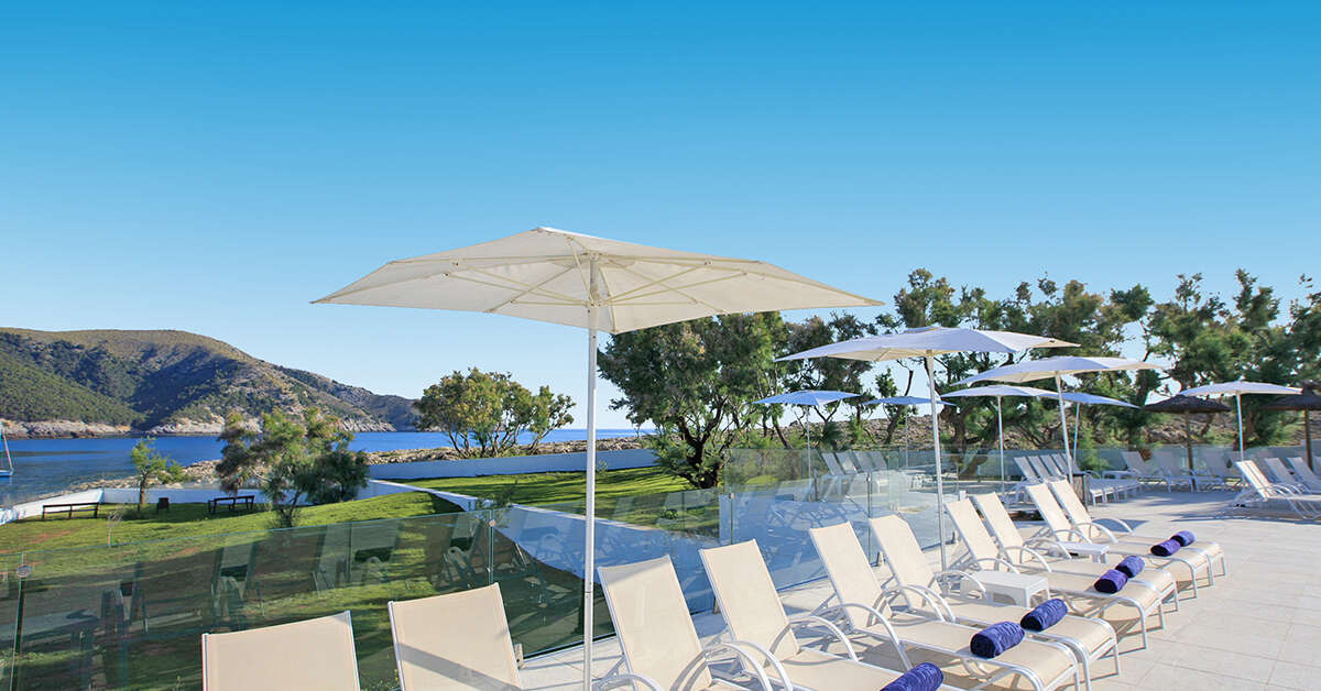 Een foto van het terras bij THB Cala Lliteras