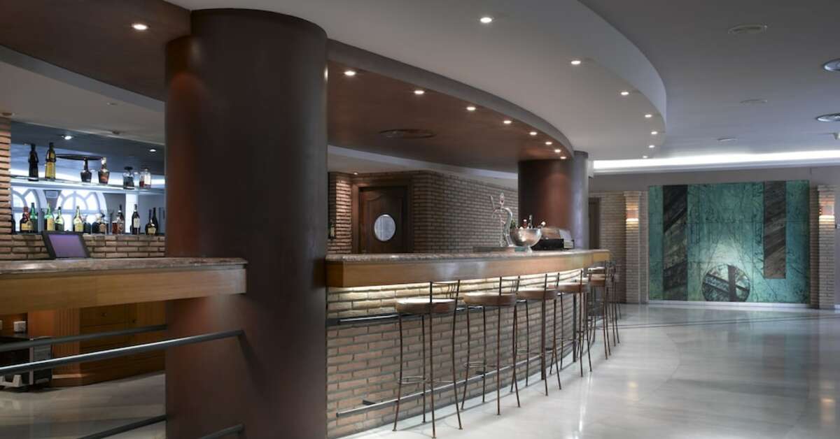 Een foto van de faciliteiten bij Hotel Macia Alfaros