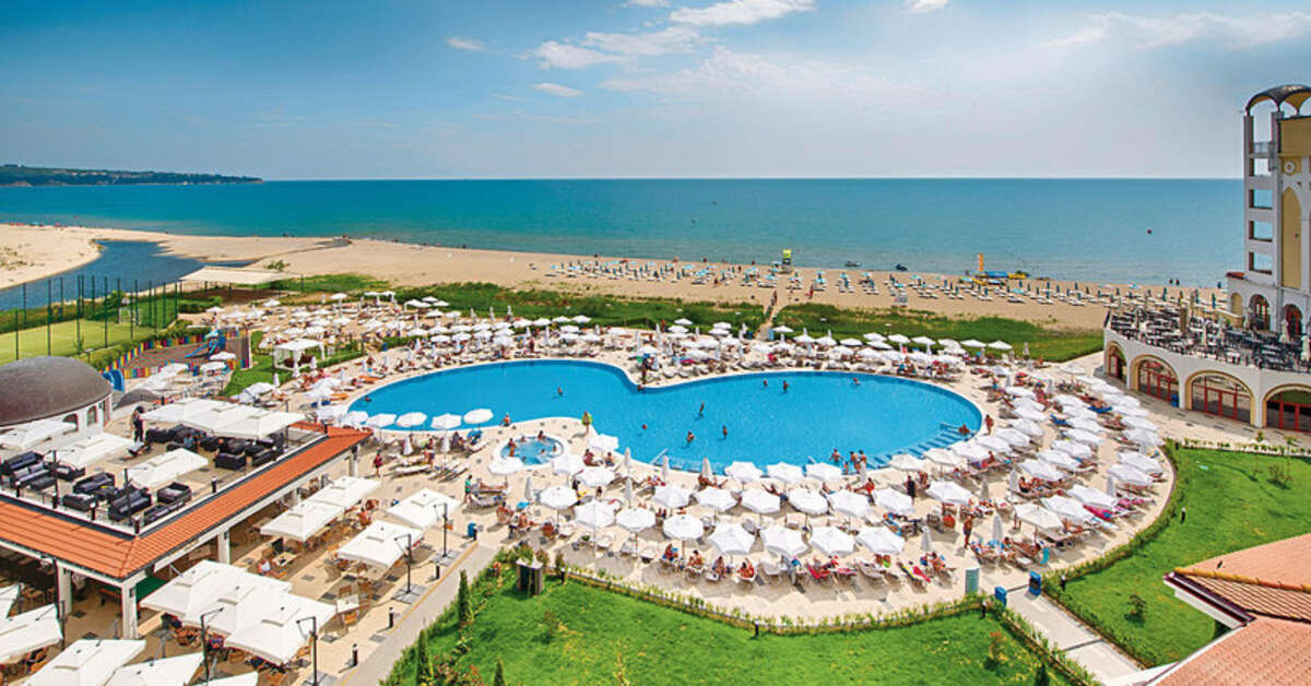 Een foto van Alua Helios Bay