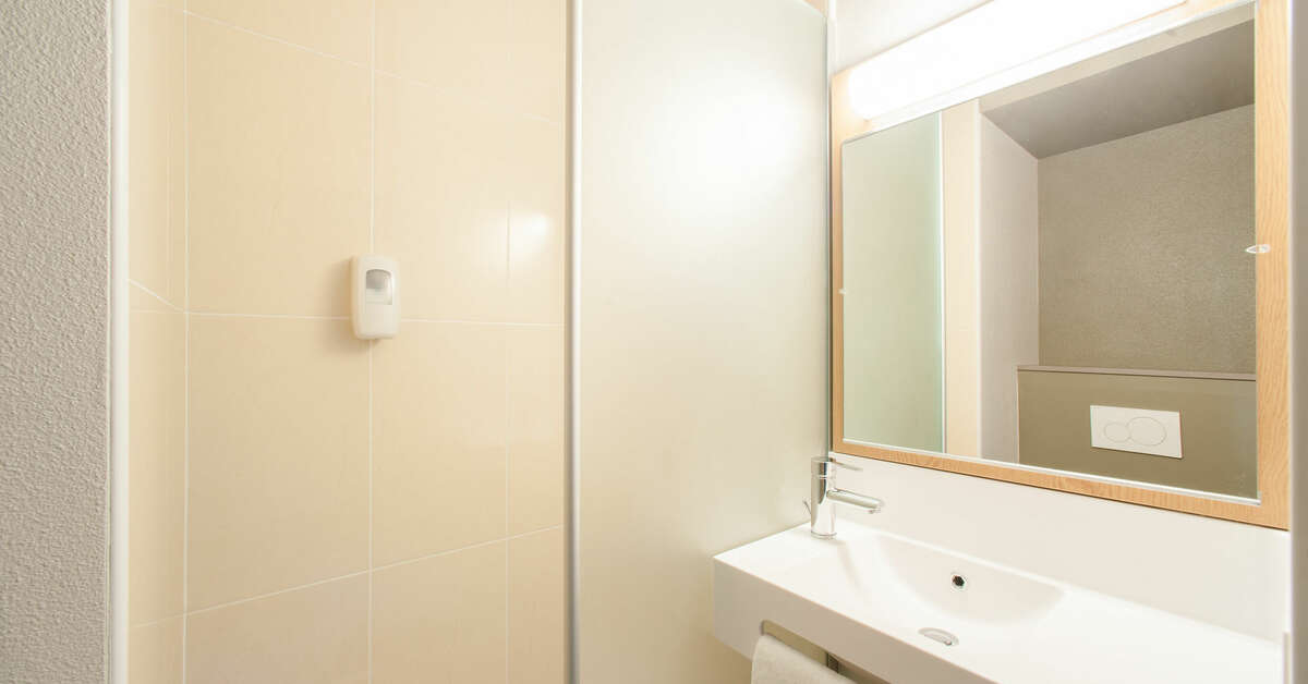 Een foto van B&B Hotel Paris Porte des Lilas