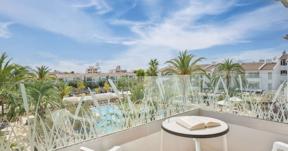 Een foto van Puerto Azul Suite Hotel